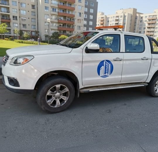 Equipo presentando resultados de gestión